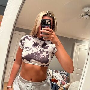 SHEIN Black and White Tie-Dye Crop Top